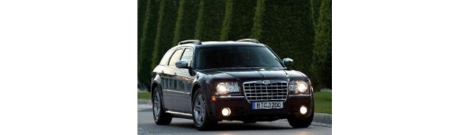 Chrysler 300 C Touring Sw con rails tradizionali aperti